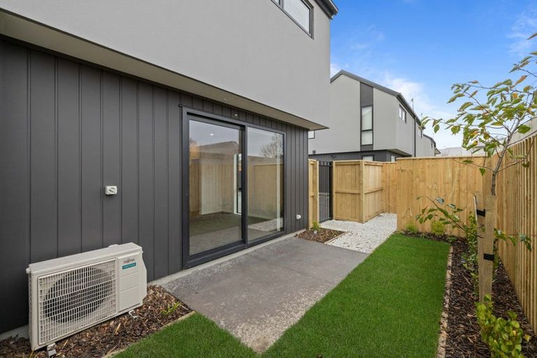 Photo of property in 2/80 Harman Street, Addington, Christchurch, 8024