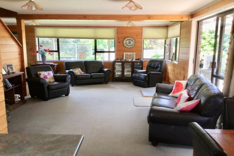 Photo of property in 22 Lewis Road, Lynmore, Rotorua, 3010