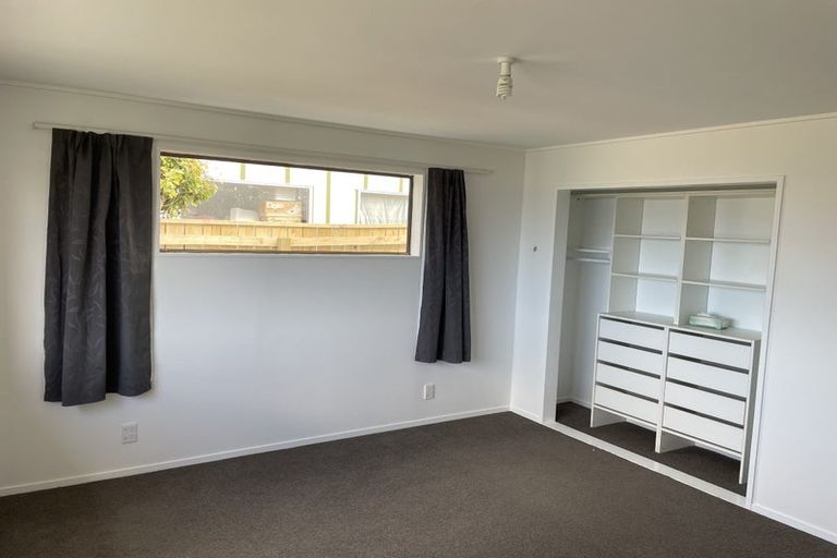 Photo of property in 5 Birla Terrace, Broadmeadows, Wellington, 6035