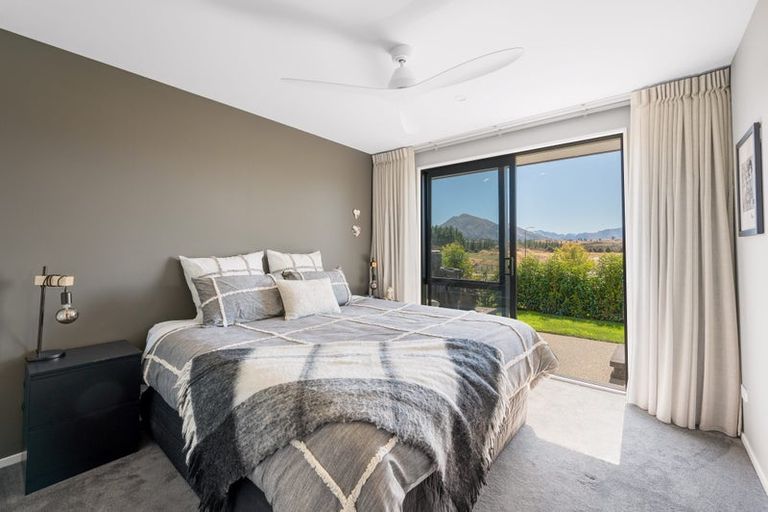 Photo of property in 8 Tahi Street, Albert Town, Wanaka, 9305