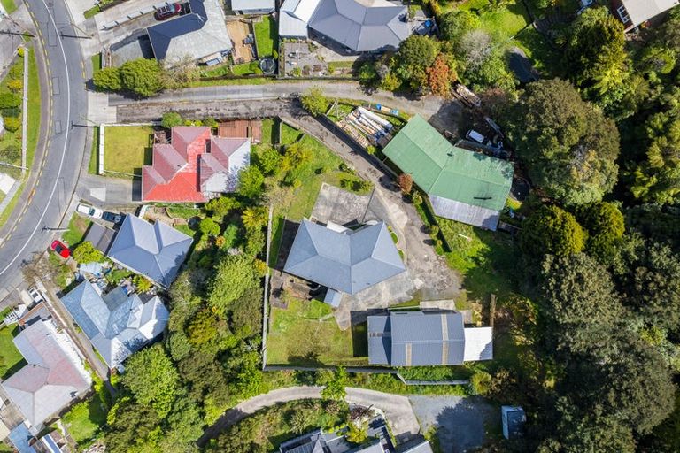 Photo of property in 43 Petrie Street, Wainuiomata, Lower Hutt, 5014