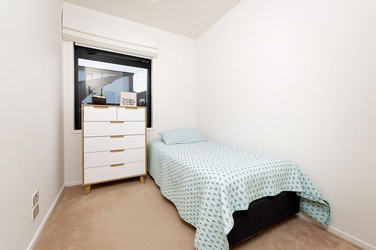 Photo of property in 8 Te Aho Matua Road, Hobsonville, Auckland, 0616