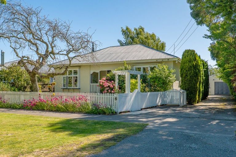 Photo of property in 6 Clinton Street, Darfield, 7510