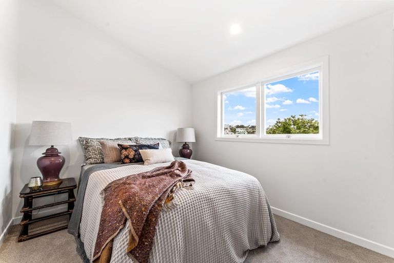 Photo of property in 24 Jean Place, Stanmore Bay, Whangaparaoa, 0932