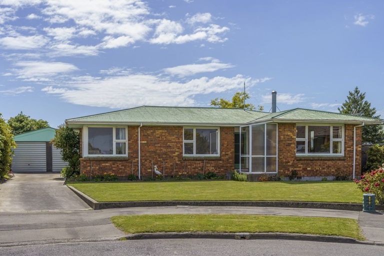 Photo of property in 11 Martell Place, Hoon Hay, Christchurch, 8025