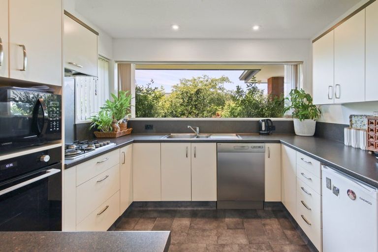 Photo of property in 13 Matawai Close, Rangiora, 7400