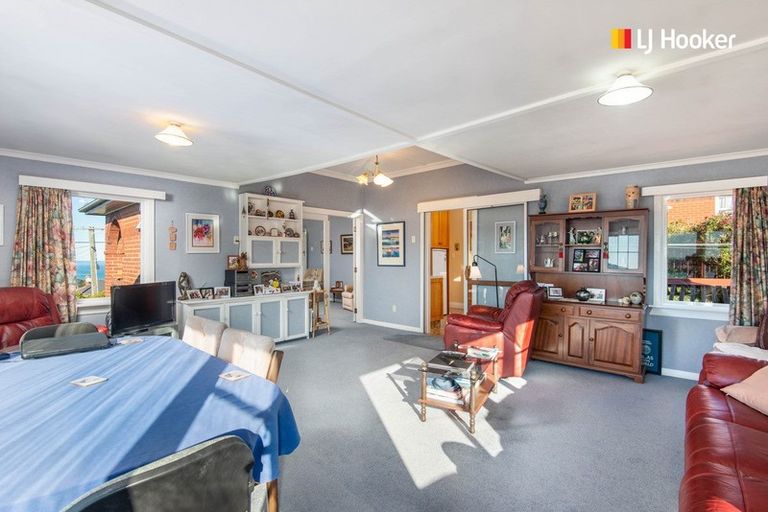 Photo of property in 28 Marewa Street, Kew, Dunedin, 9012