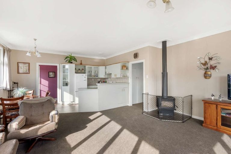 Photo of property in 56 Blaydon Street, Waikaia, 9778
