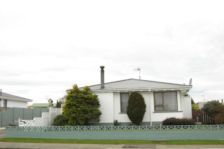 Photo of property in 220 Conyers Street, Strathern, Invercargill, 9812