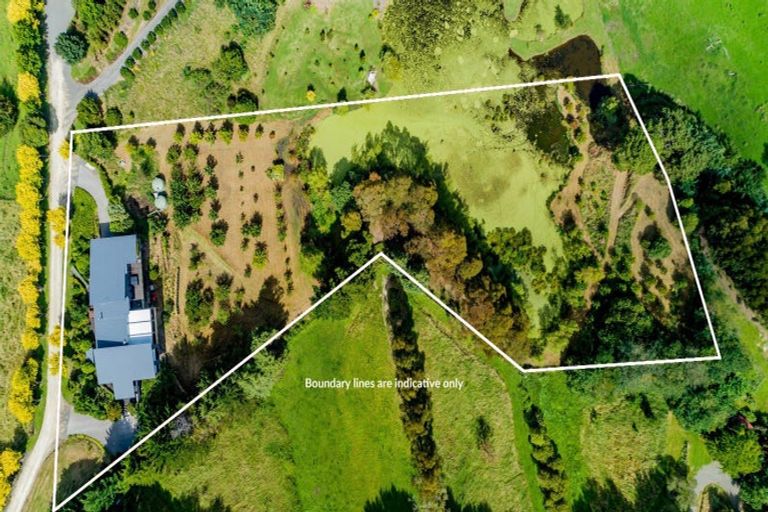 Photo of property in 137 Ballantyne Road, Poraiti, Napier, 4182