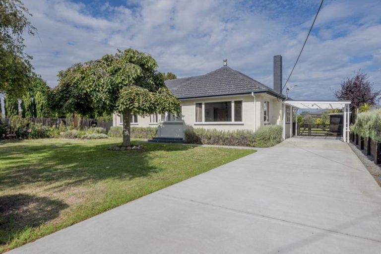 Photo of property in 107 Waerenga Road, Otaki, 5512