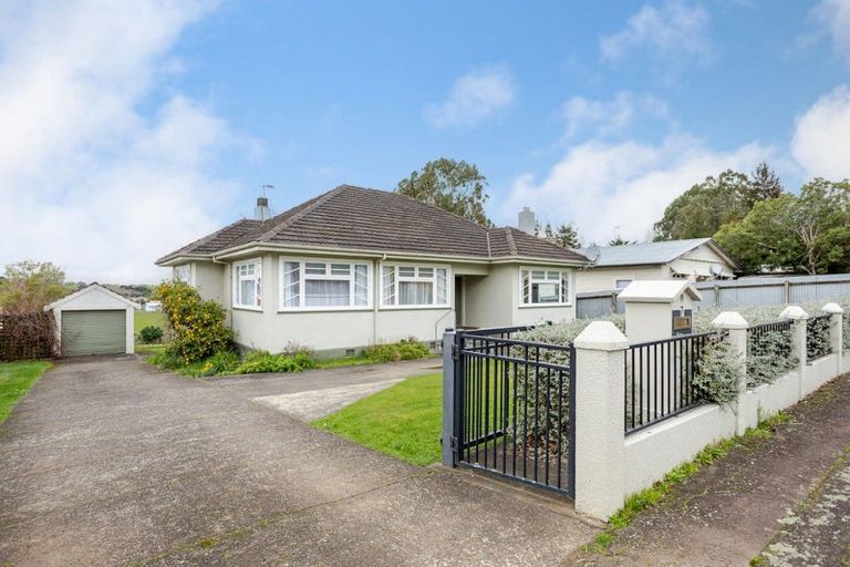 Photo of property in 7 Allan Street, Dannevirke, 4930