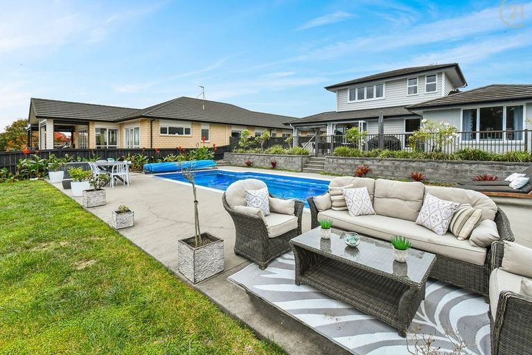 Photo of property in 3 Acqua Place, Karaka, Papakura, 2113