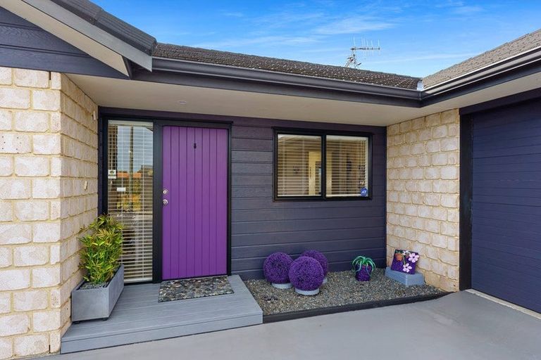 Photo of property in 29 Manhattan Court, Paraparaumu Beach, Paraparaumu, 5032