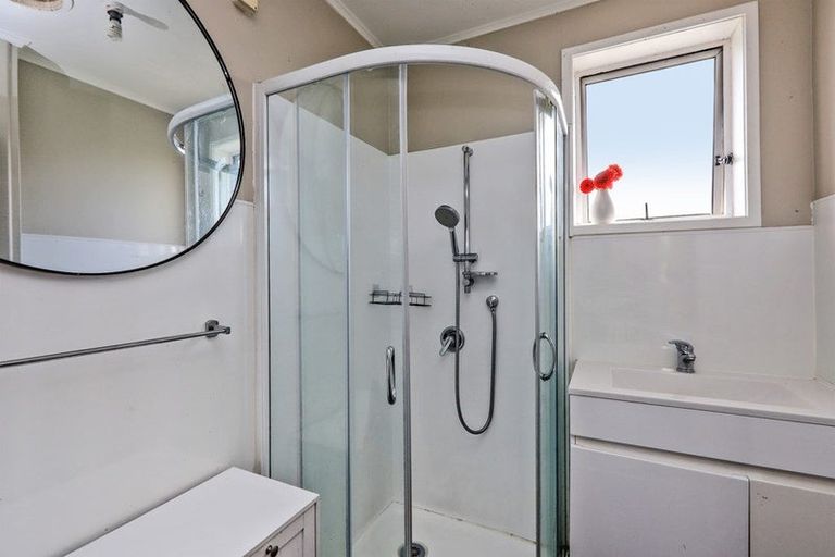 Photo of property in 2 Murdoch Place, Raureka, Hastings, 4120