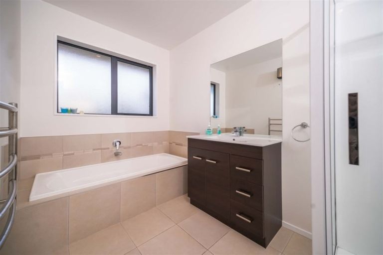 Photo of property in 11 Shepherd Avenue, West Melton, 7618