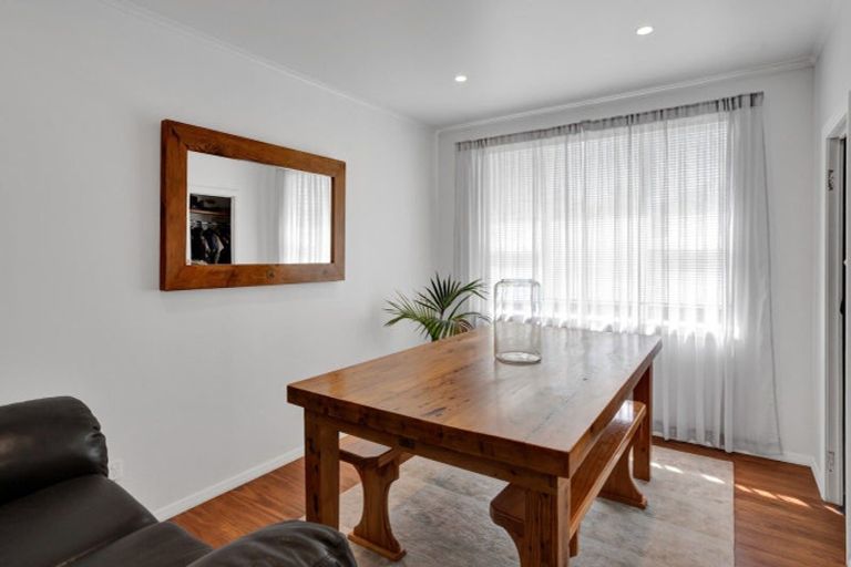 Photo of property in 1163 Devon Road, Bell Block, New Plymouth, 4373