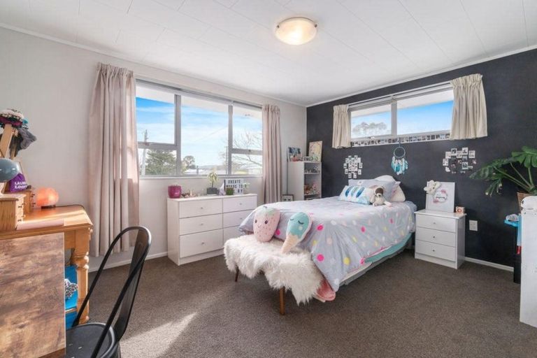 Photo of property in 19 Tapu Road, Huapai, Kumeu, 0810