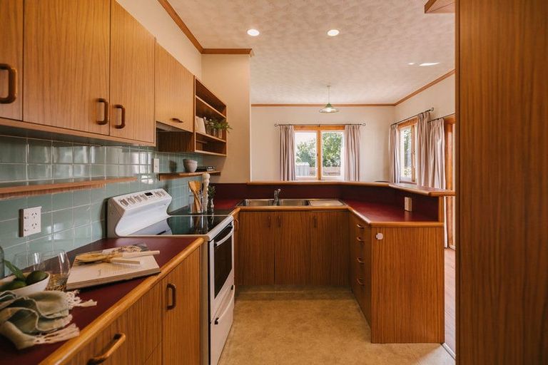 Photo of property in 15 Manson Street, Terrace End, Palmerston North, 4410