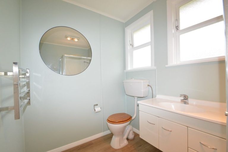 Photo of property in 76 Adamson Crescent, Glengarry, Invercargill, 9810