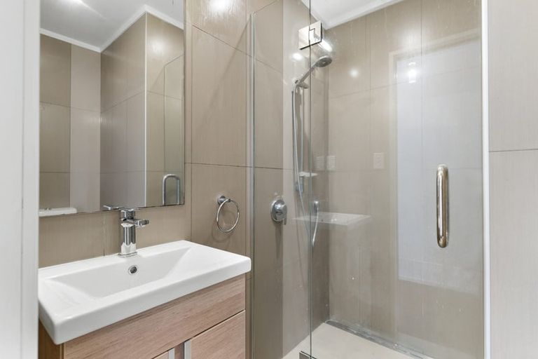 Photo of property in 1/80 Clydesdale Avenue, Somerville, Auckland, 2014