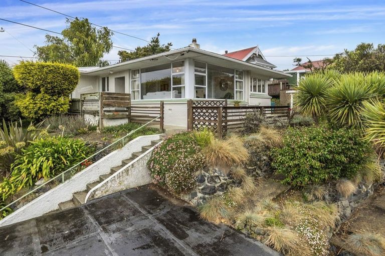 Photo of property in 369 South Road, Caversham, Dunedin, 9012
