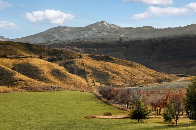 Photo of property in 99 Speargrass Flat Road, Speargrass Flat, Queenstown, 9371