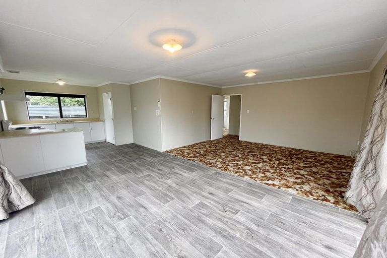 Photo of property in 122a Mill Road, Otaki, 5512