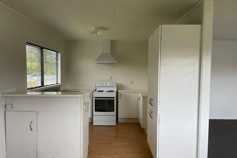 Photo of property in 195 Mahia Road, Wattle Downs, Auckland, 2103