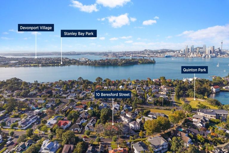 Photo of property in 1/42 Beresford Street, Bayswater, Auckland, 0622