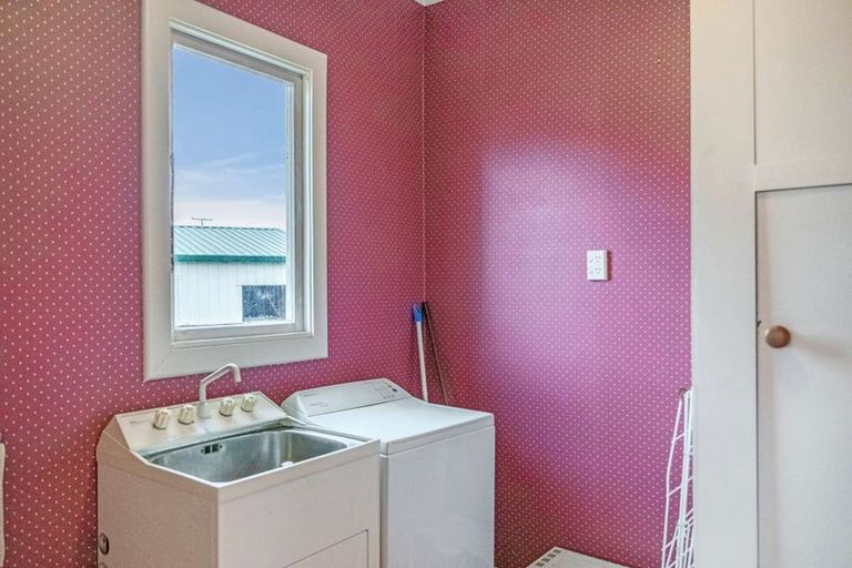 Photo of property in 56 Blaydon Street, Waikaia, 9778