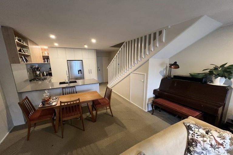 Photo of property in Grosvenor Cl, 20/6 Brown Street, Mount Cook, Wellington, 6021