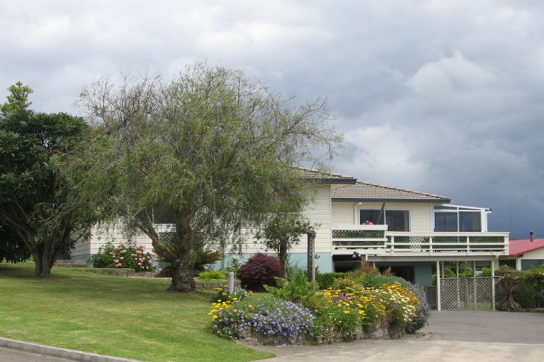 Photo of property in 20 Margaret Drive, Omokoroa, 3114