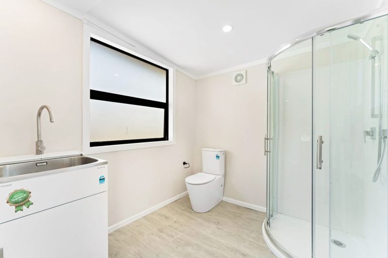 Photo of property in 65 Annett Road, Kumeu, 0891