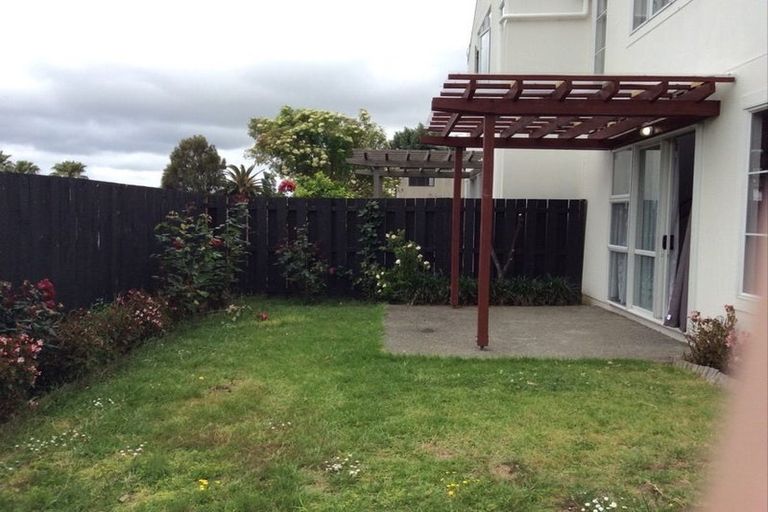 Photo of property in 10 Asics Drive, Favona, Auckland, 2024