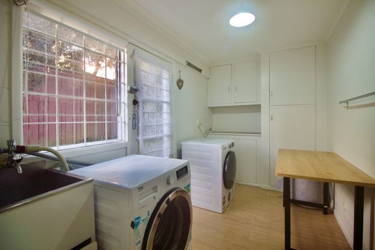 Photo of property in 1/18 Sydney Street, Hauraki, Auckland, 0622