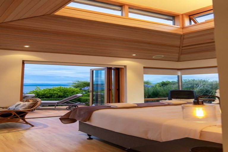 Photo of property in 27 Wakeman Road, Acacia Bay, Taupo, 3330