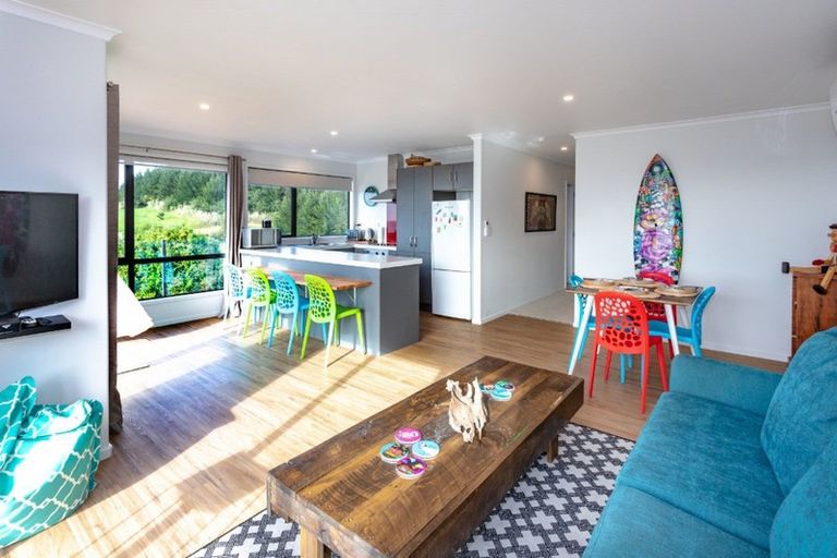 Photo of property in 141 Tuna Place, Onemana, Whangamata, 3691