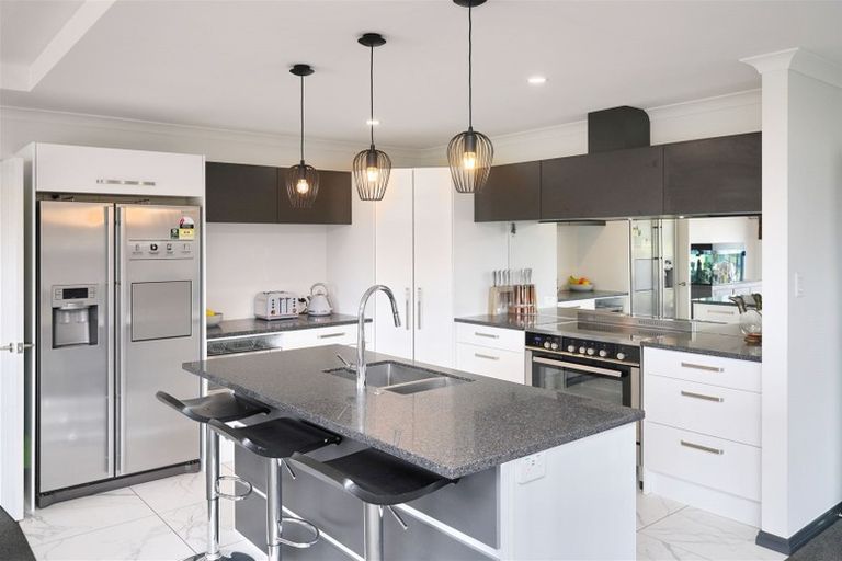 Photo of property in 94 Sutherland Drive, Kaiapoi, 7630