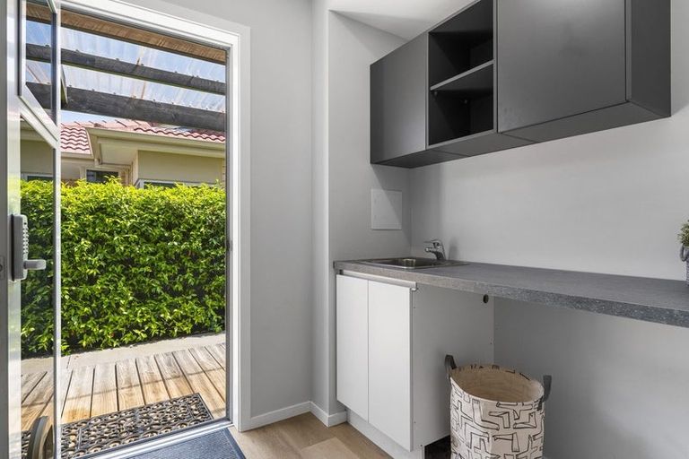 Photo of property in 37 Forstera Way, Papamoa Beach, Papamoa, 3118