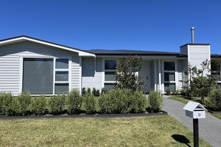 Photo of property in 9 Bastille Court, Rangatira Park, Taupo, 3330