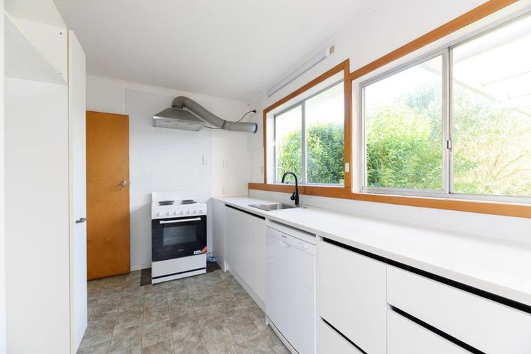 Photo of property in 15 Zita Maria Drive, Massey, Auckland, 0614