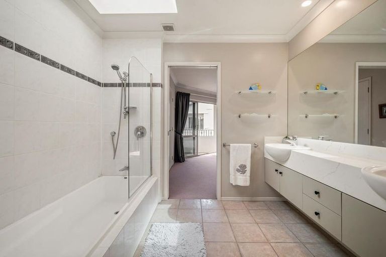 Photo of property in 1328 Pukuatua Street, Rotorua, 3010