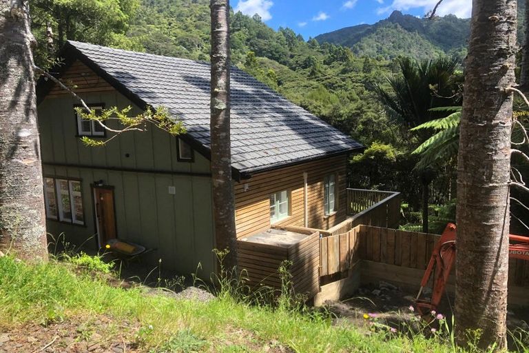 Photo of property in 53 Whatipu Road, Huia, Auckland, 0604