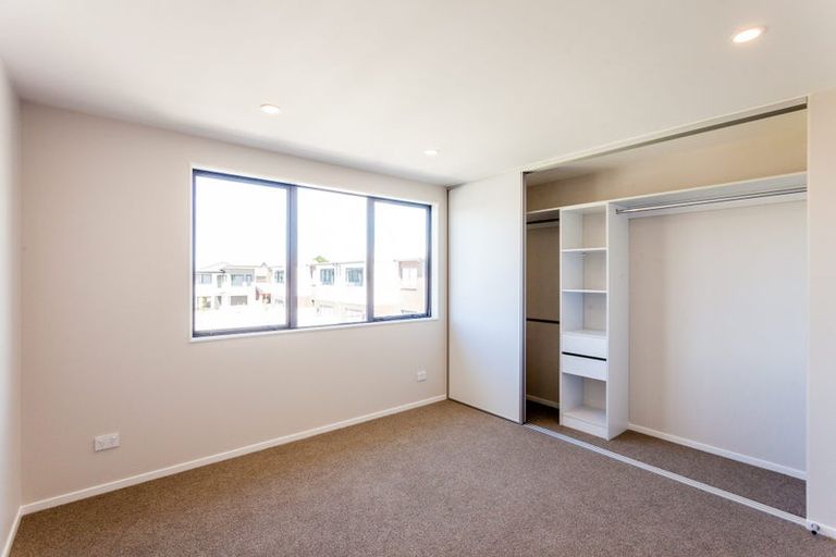 Photo of property in 35 Tahuhu Road, Mount Wellington, Auckland, 1062