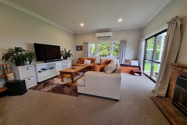 Photo of property in 210 Amreins Road, Taupaki, Henderson, 0782