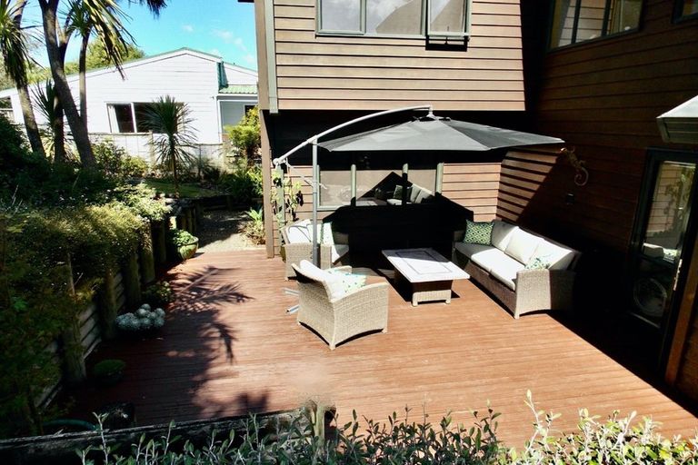 Photo of property in 8 Kauri Lane, Red Hill, Papakura, 2110