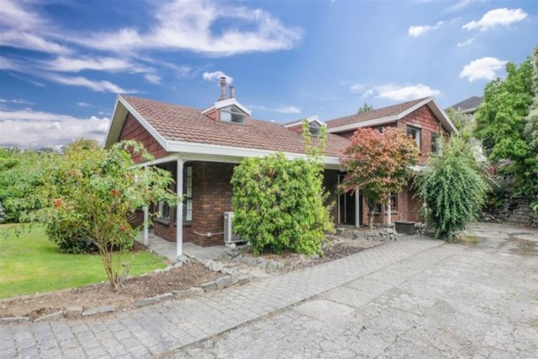 Photo of property in 58 Glenross Street, Glenross, Dunedin, 9011