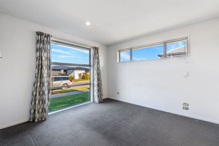 Photo of property in 5 Ader Close, Halswell, Christchurch, 8025