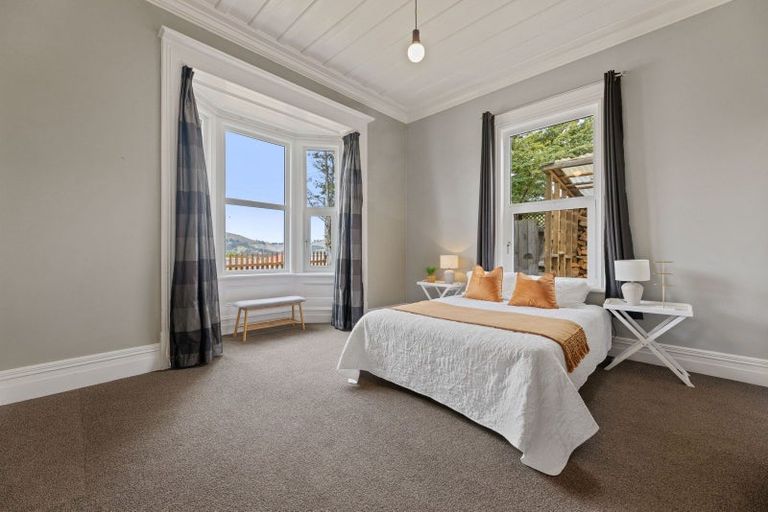 Photo of property in 28 Harrington Street, Port Chalmers, 9023